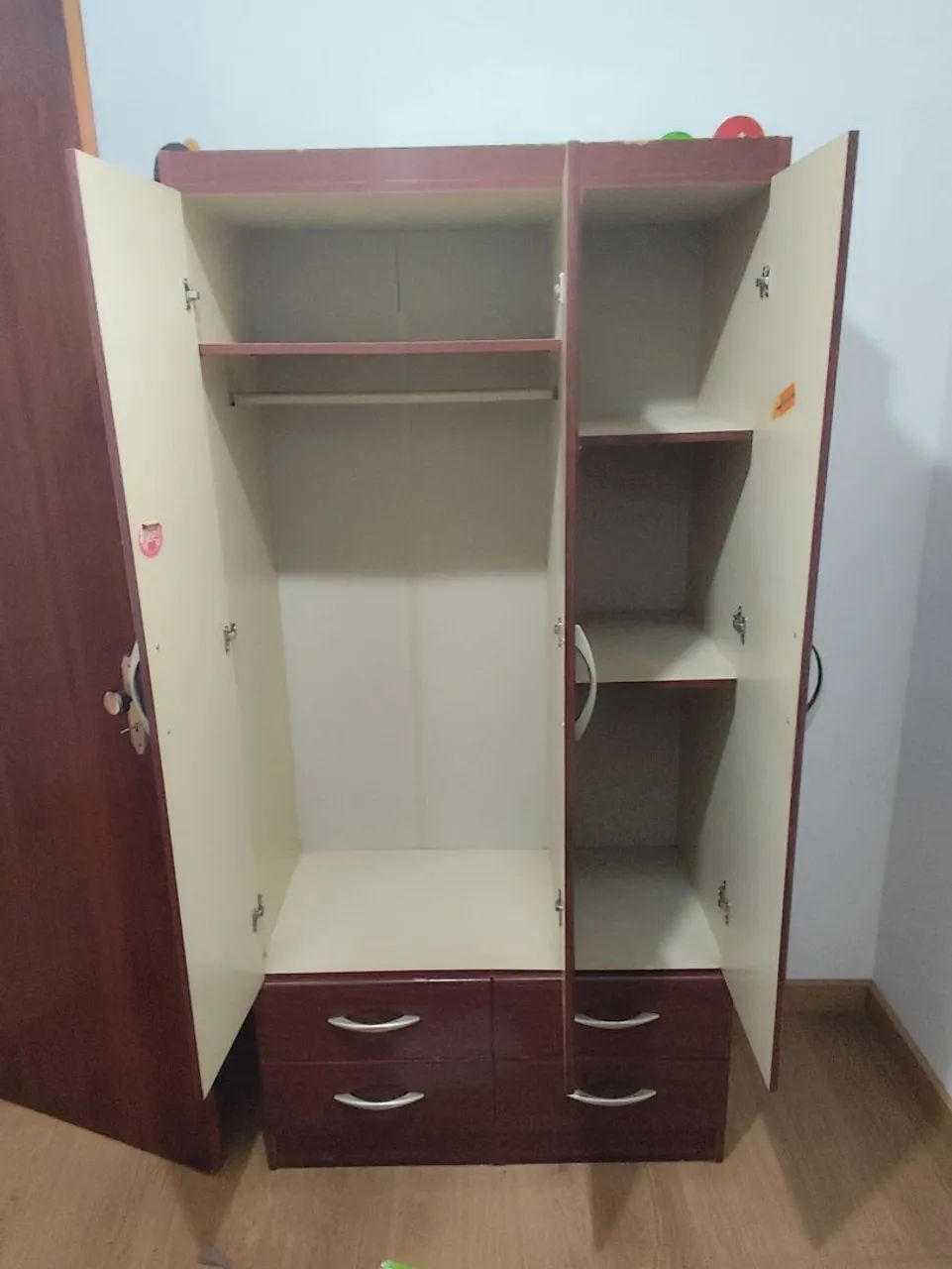 Guarda-roupa 3 portas - Foto 3