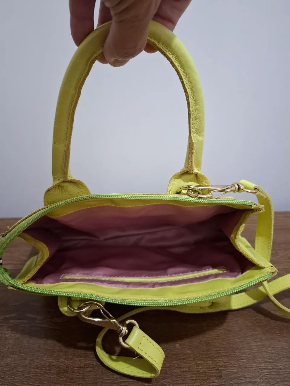 Bolsa e Sandália de couro: 170 reais os dois. - Foto 5
