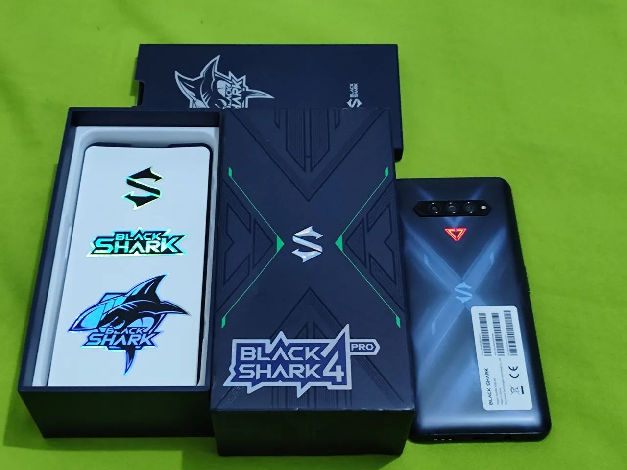 BLACK SHARK 4  8+128 GB 