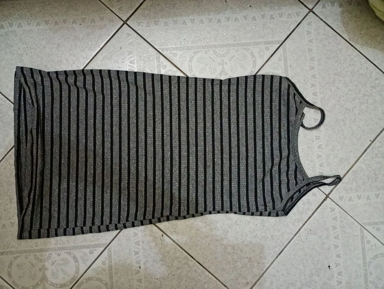 Roupas variadas