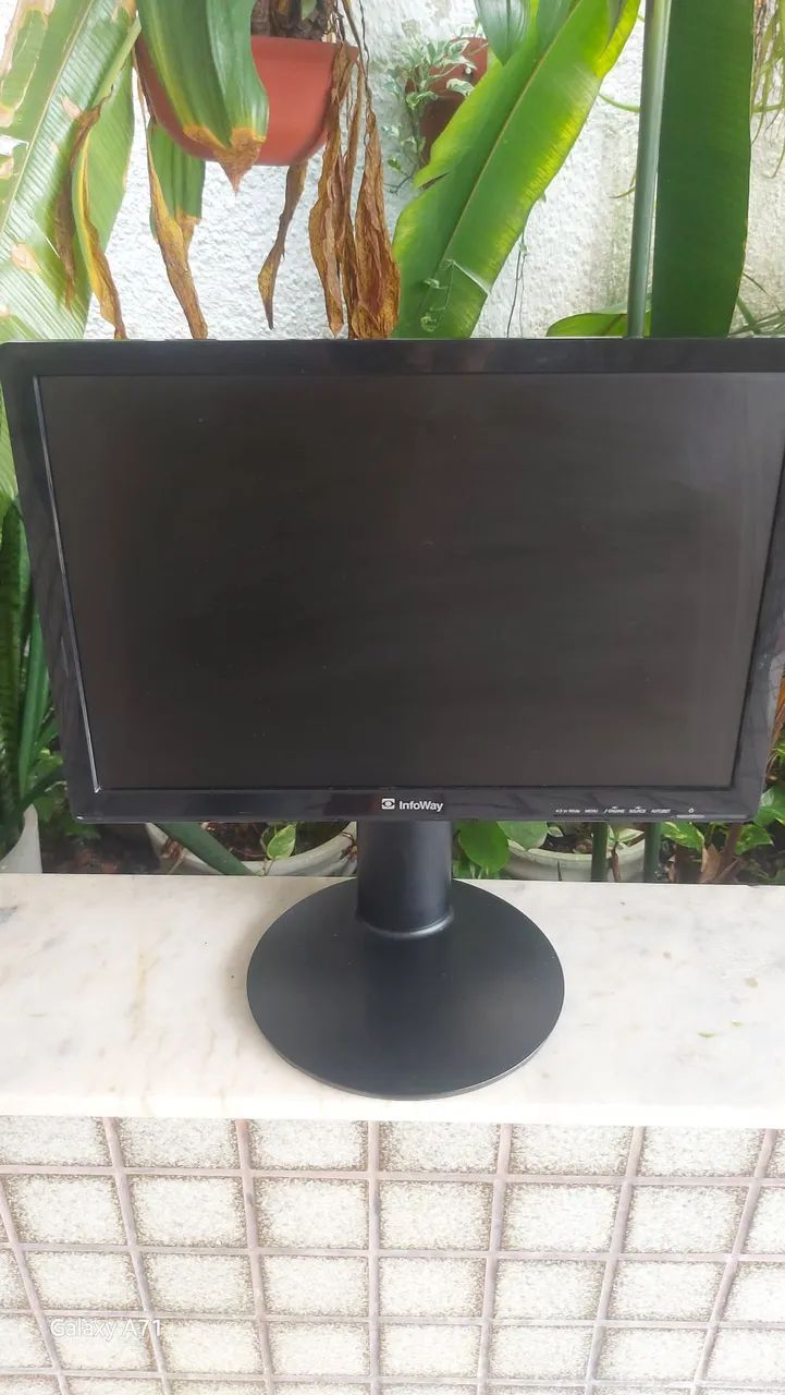 Monitor 19 polegadas Vga valor 100 reais  - Foto 4