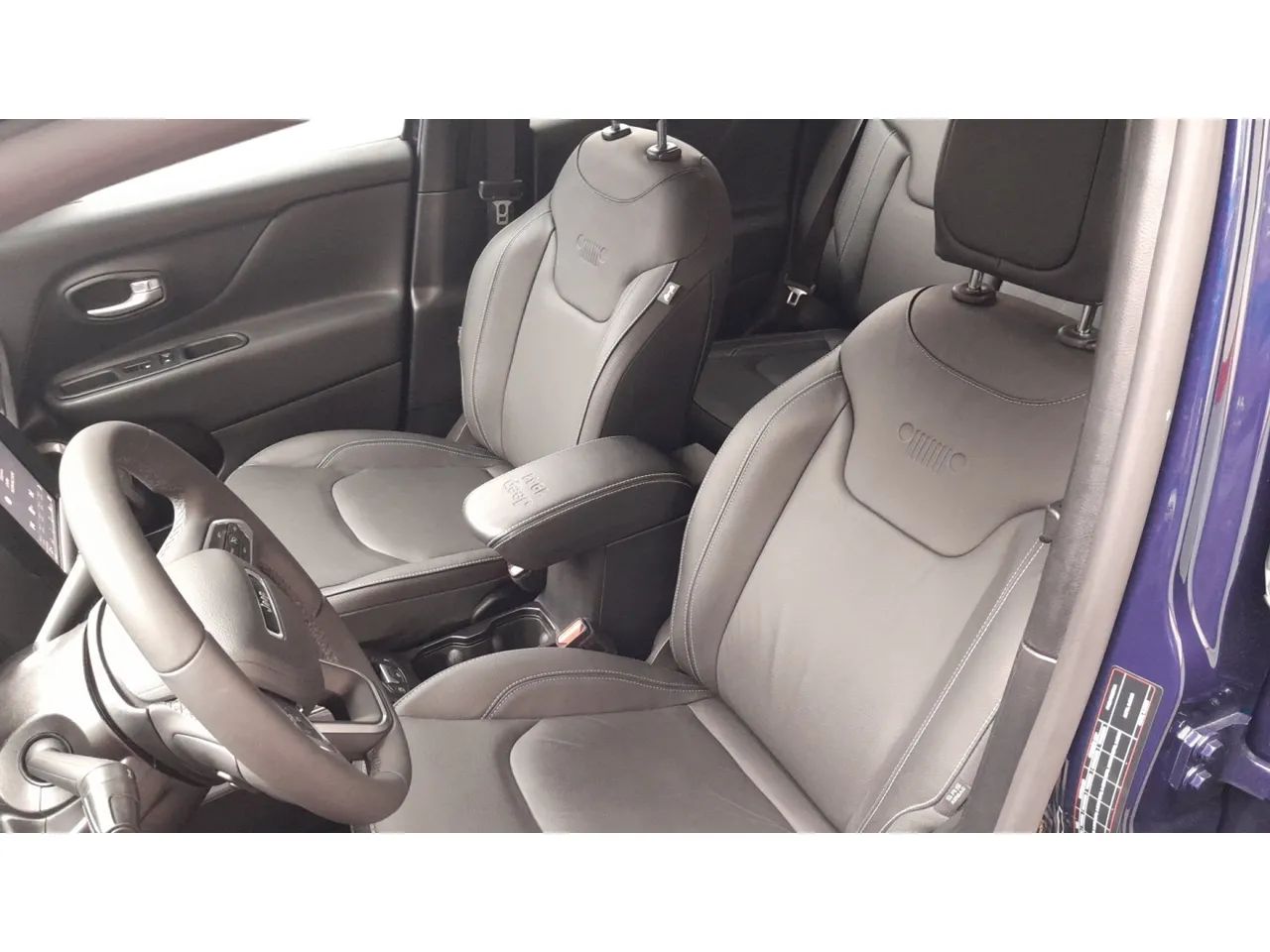 Jeep Renegade Long. T270 1.3 TB 4x2 Flex Aut., foto 9 de 16
