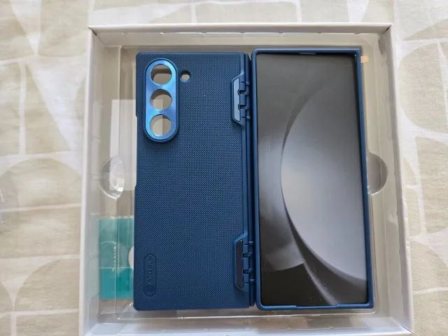Capa Nilkin Z Fold6 - Original e sem uso - Foto 3