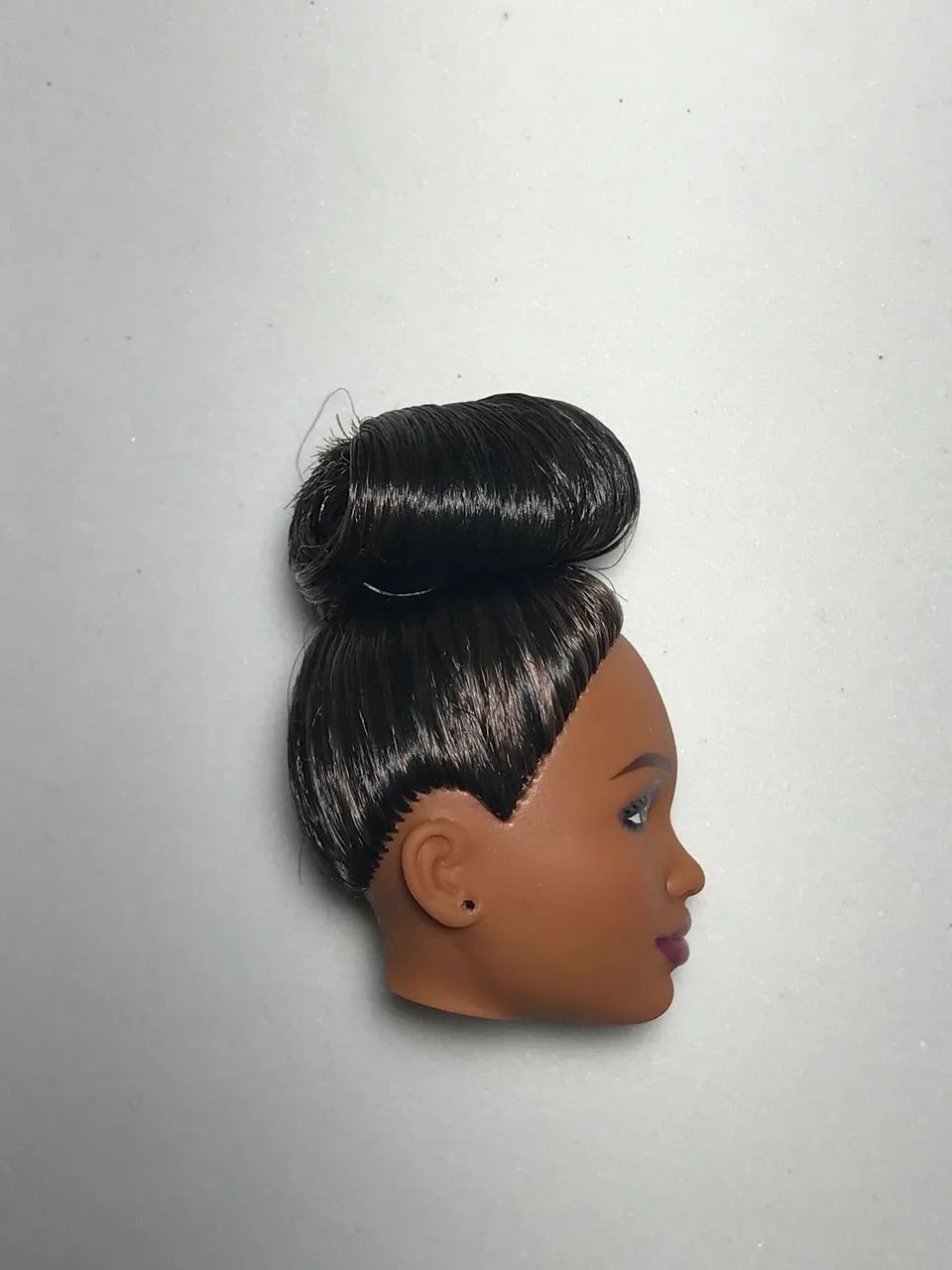 Boneca Barbie Basics #8 - cabeça  - Foto 4