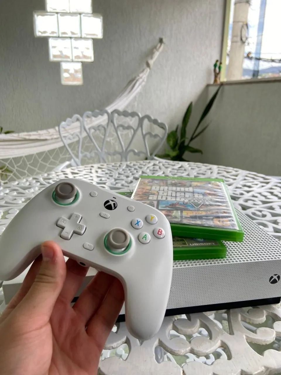 Xbox One S 500GB + Manete Gamesir G7SE - Foto 4
