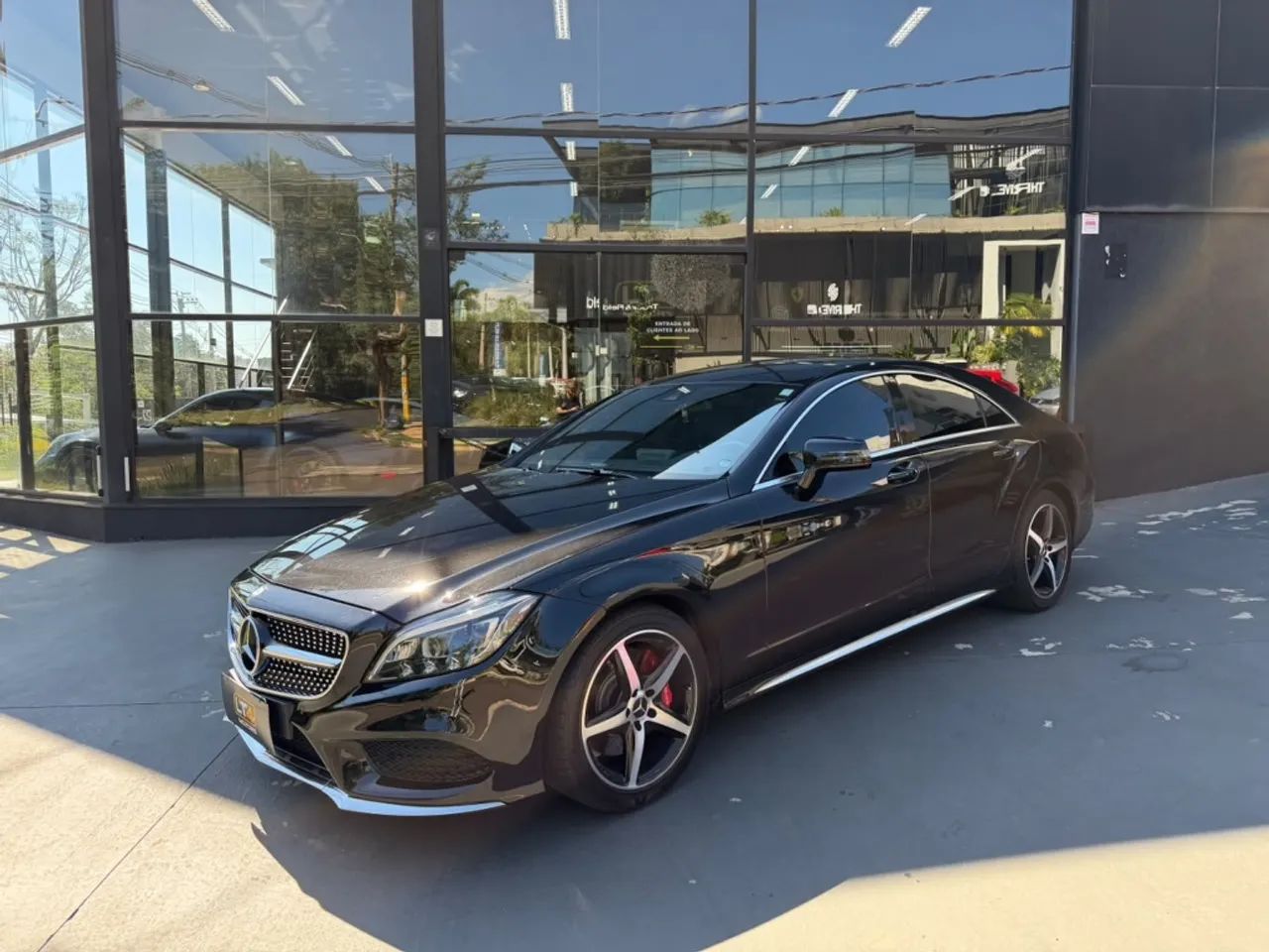 Mercedes-Benz CLS-400 3.5 V6 Bi-turbo 333cv Aut. 2016