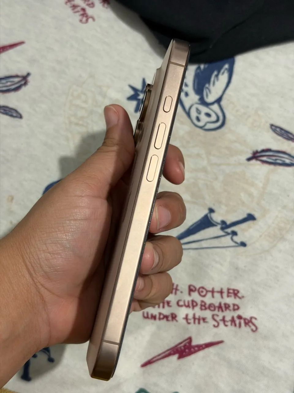 IPhone 16 Pro - 256Gb 90% bateria  - Foto 4