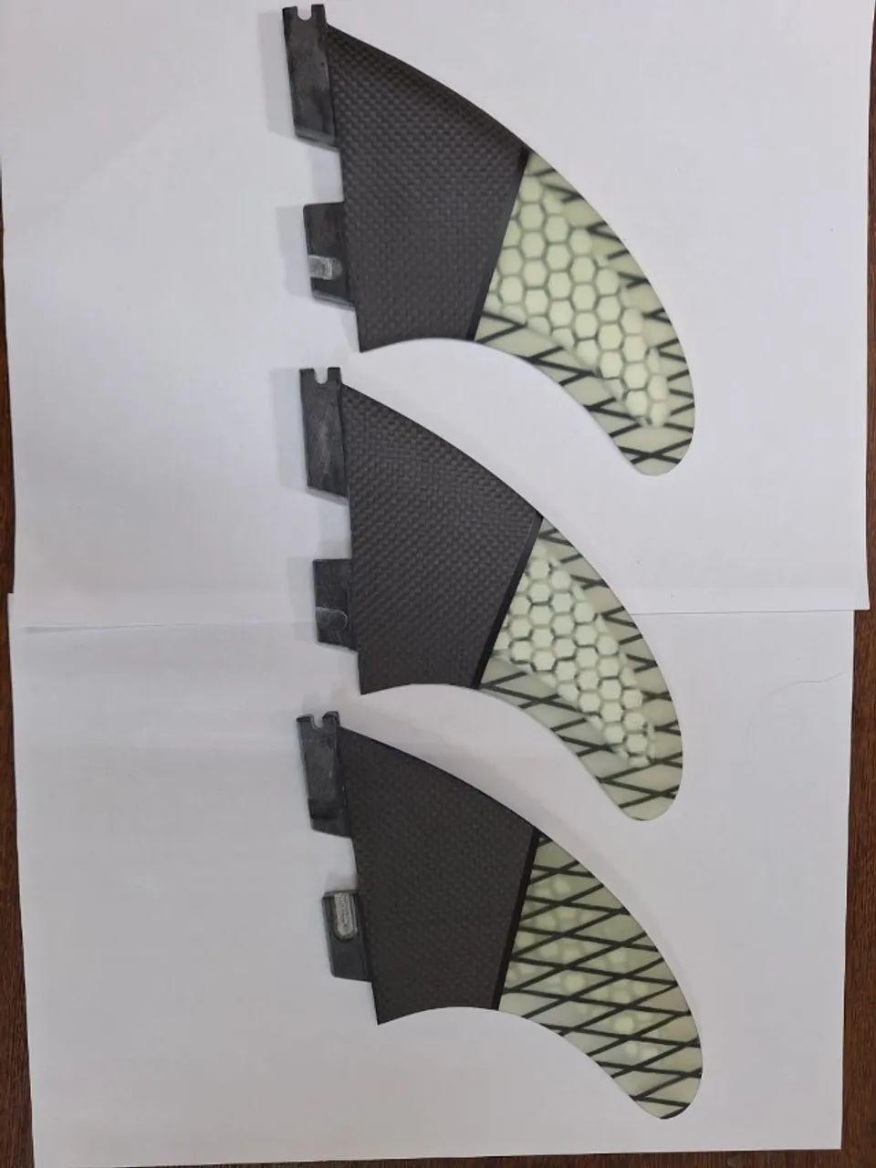 Quilhas de carbono com honeycomb FCS2 - Foto 3