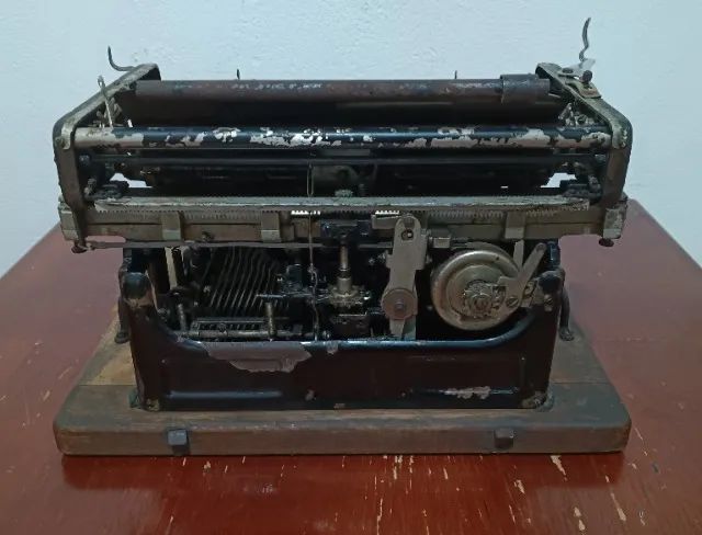 Máquina de escrever Olivetti M20 de 1926 - Foto 4