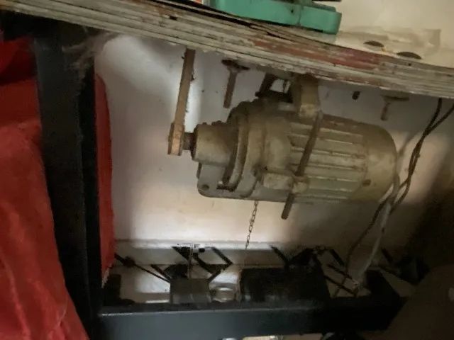 Máquina de Overloque Industrial  - Foto 3