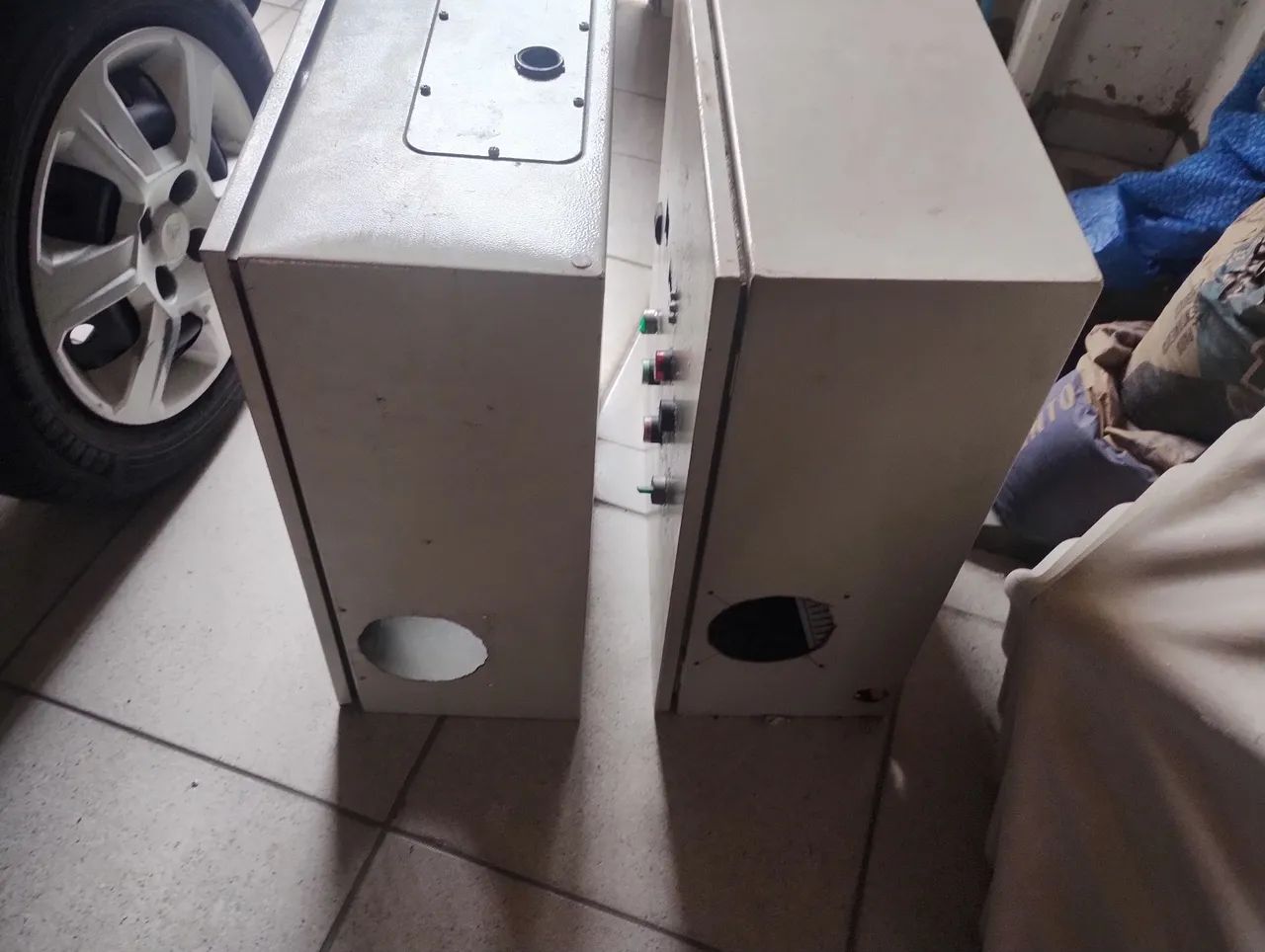 Quadro de comando elétrico 424844303543183361