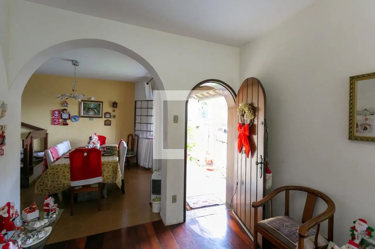 Casa à Venda - Cachoeirinha, 3 Quartos, 200 m2 - Foto 4
