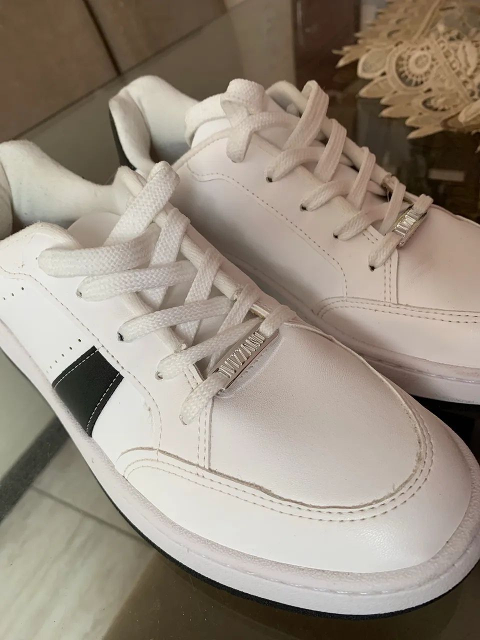 Tênis Vizzano branco casual - novo e confortável
