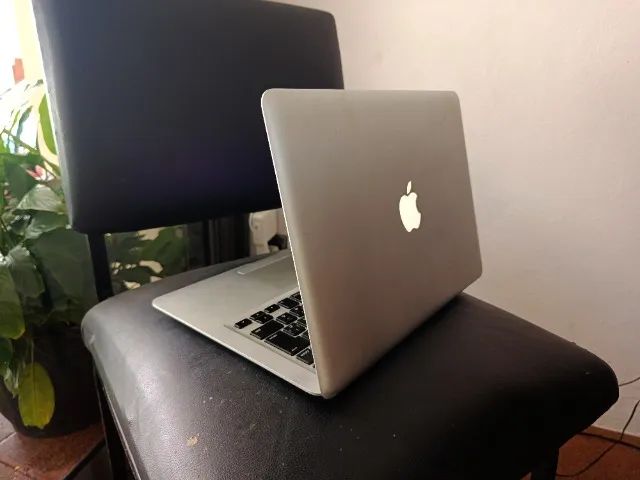Apple Macbook Air funcionando - detalhes* - Foto 2