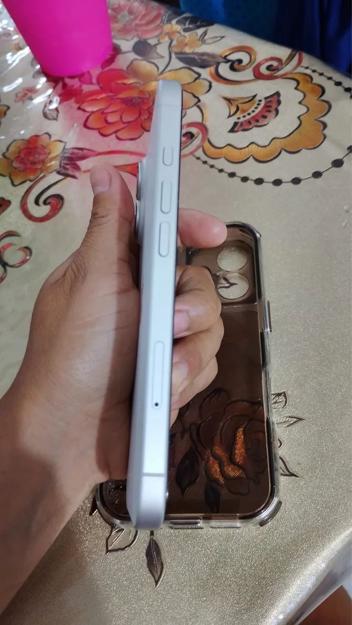 iPhone 16  - Foto 2