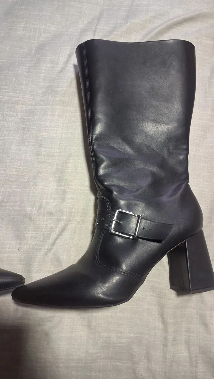Bota semi nova feminina  - Foto 2
