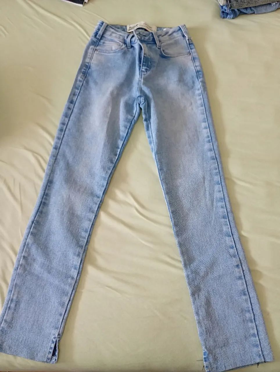 Calça jeans.