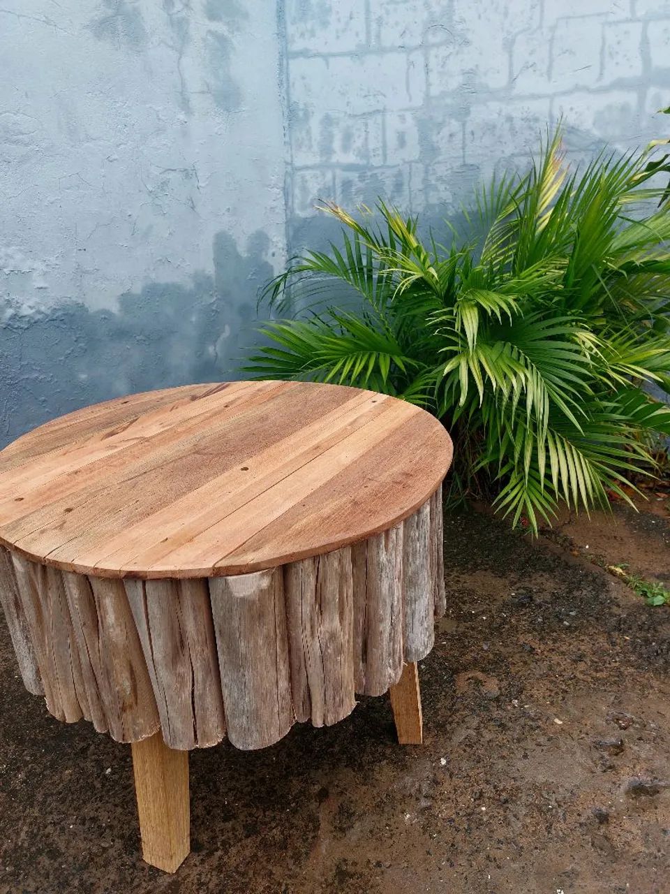 Mesa de centro rústica em madeira maciça de demolição  - Foto 5