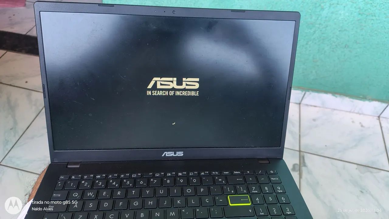 Vende se notebook Asus  - Foto 3