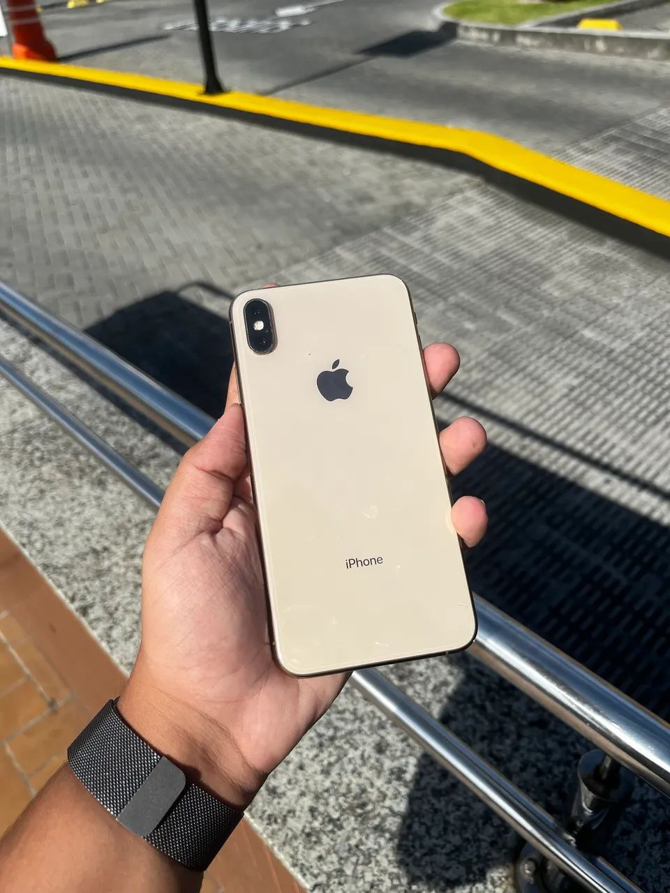 IPhone XS MAX - 64gb  - Foto 2