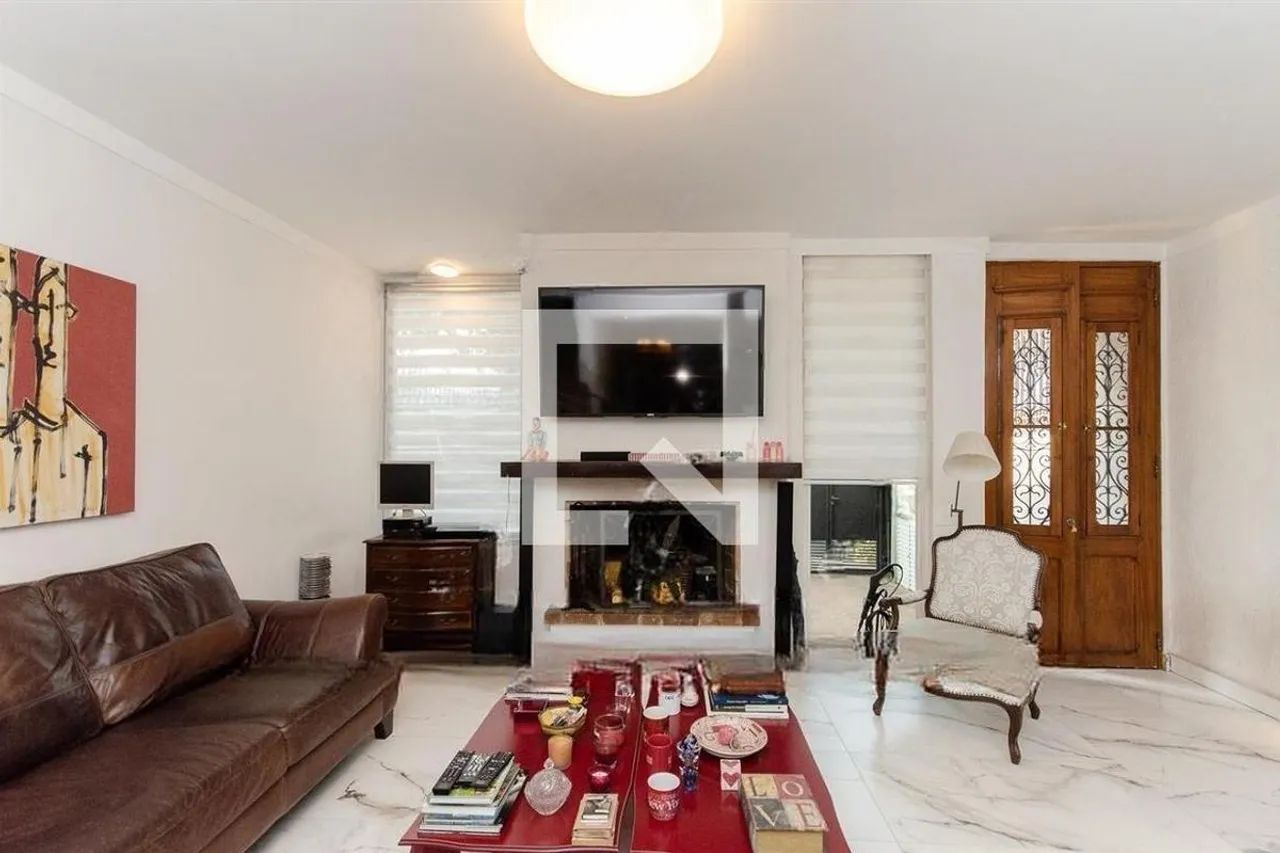 Casa à Venda - Vila Nova Conceição, 3 Quartos, 185 m2