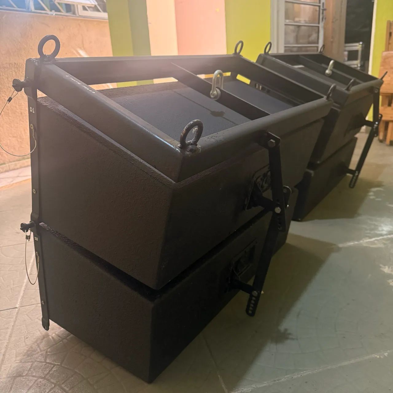 2 Pares de Line Array 2x8 + polegadas + TI, com ferragem. - Foto 2