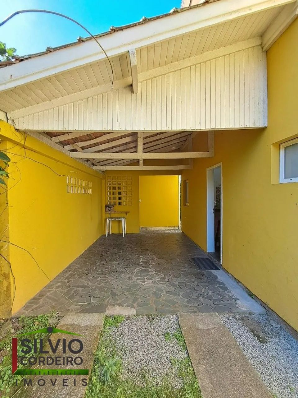 Casa Mobiliada com Piscina na Barra da Lagoa - Foto 2