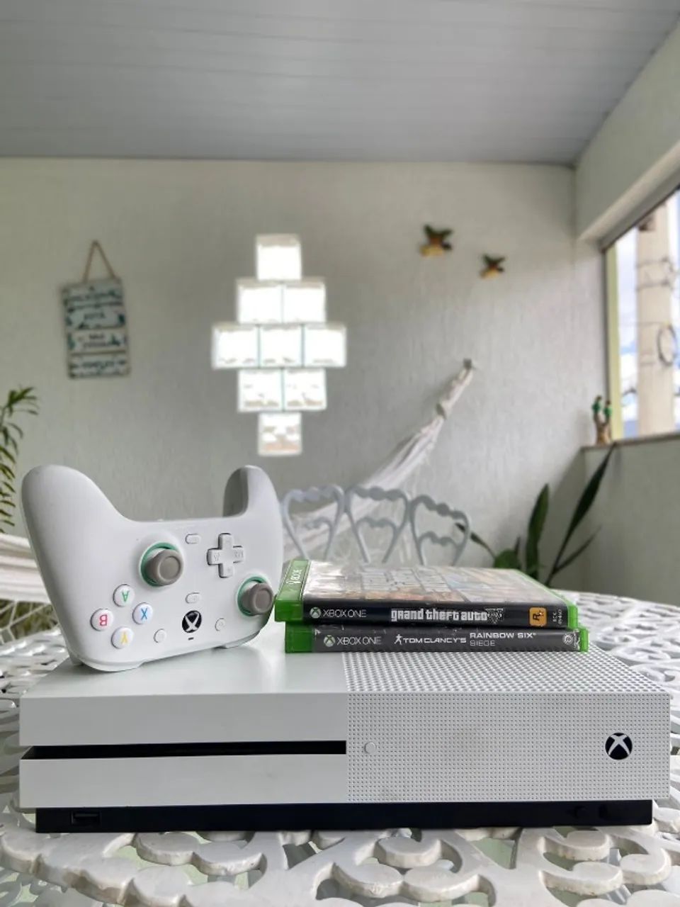 Xbox One S 500GB + Manete Gamesir G7SE - Foto 2