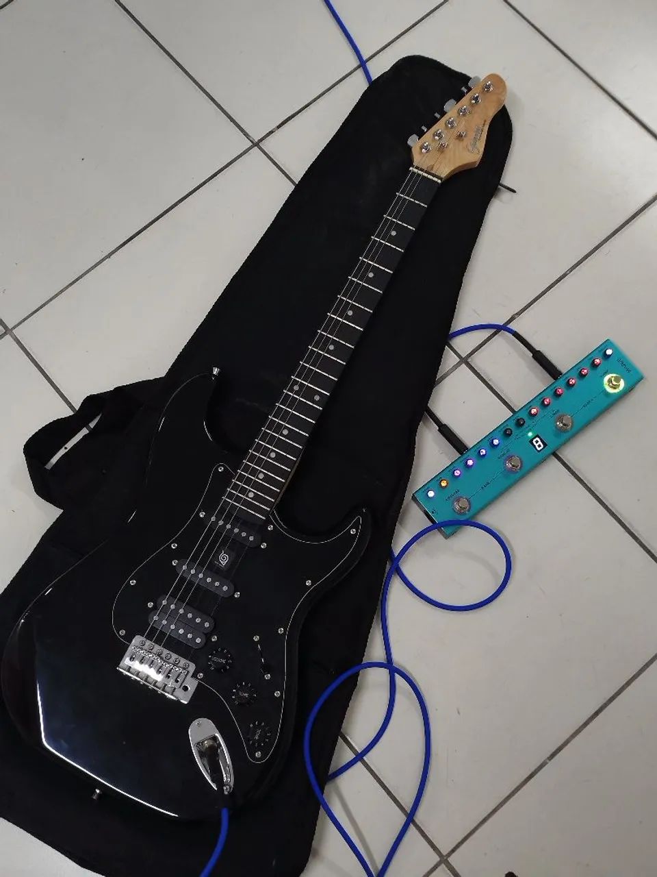 Guitarra, tankG, capa, e cabos  - Foto 2