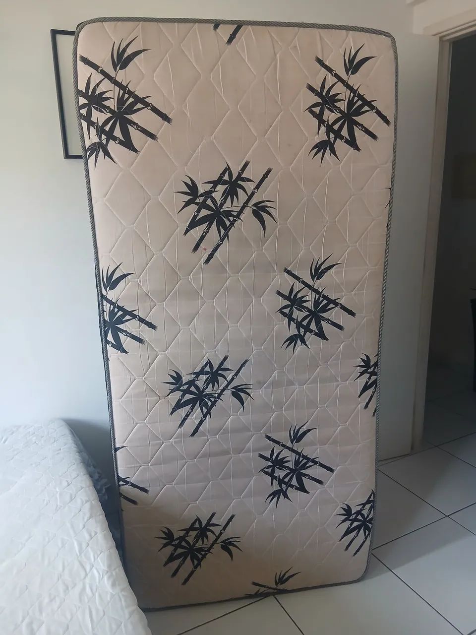 Cama Box solteiro. Ótimo estado de conservação  - Foto 4