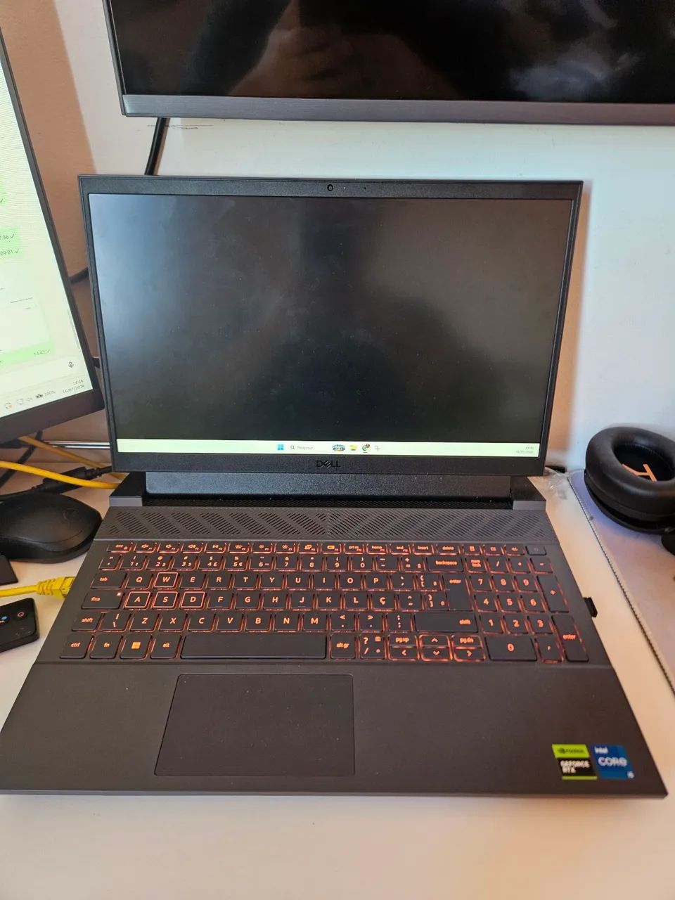 DELL G15 5530