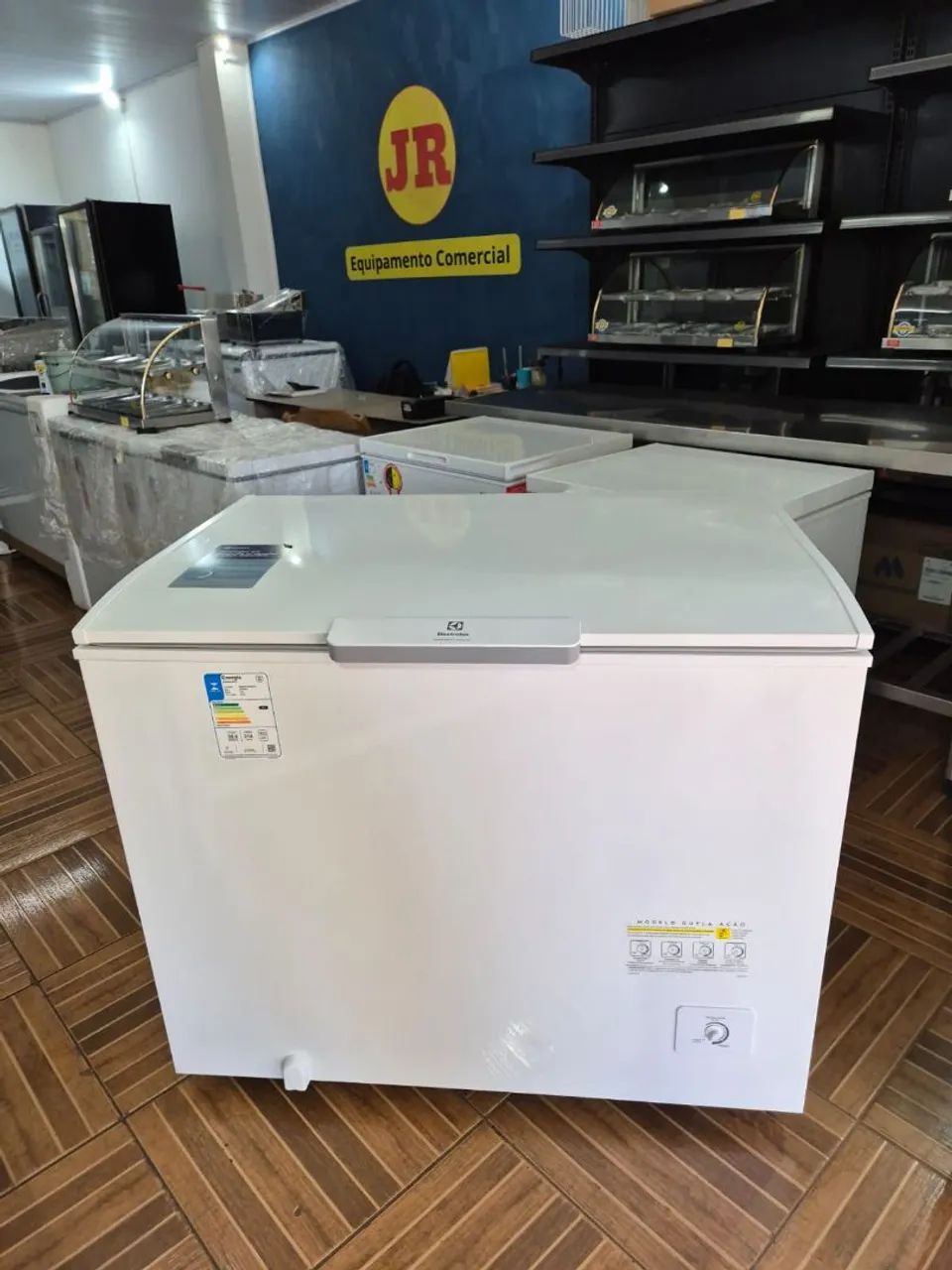 Freezer Electrolux 314 litros