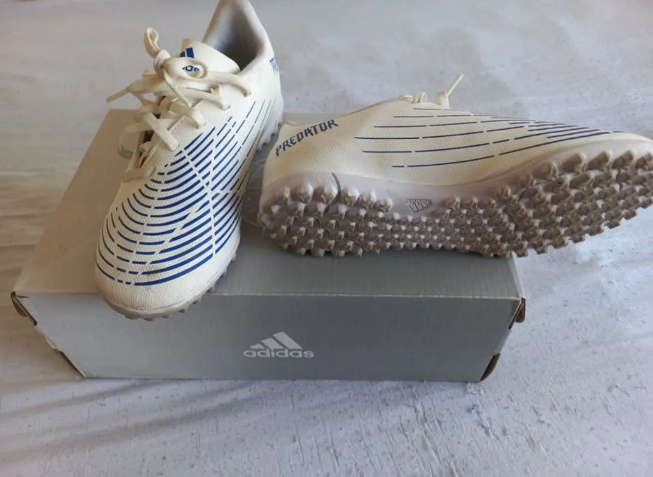 Chuteira Predator Adidas - Foto 2