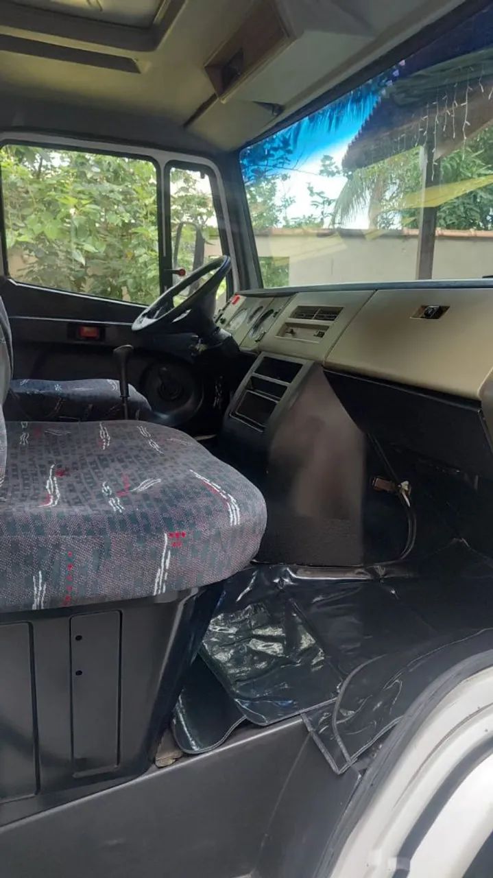 Caminhão mb 710 - Foto 5