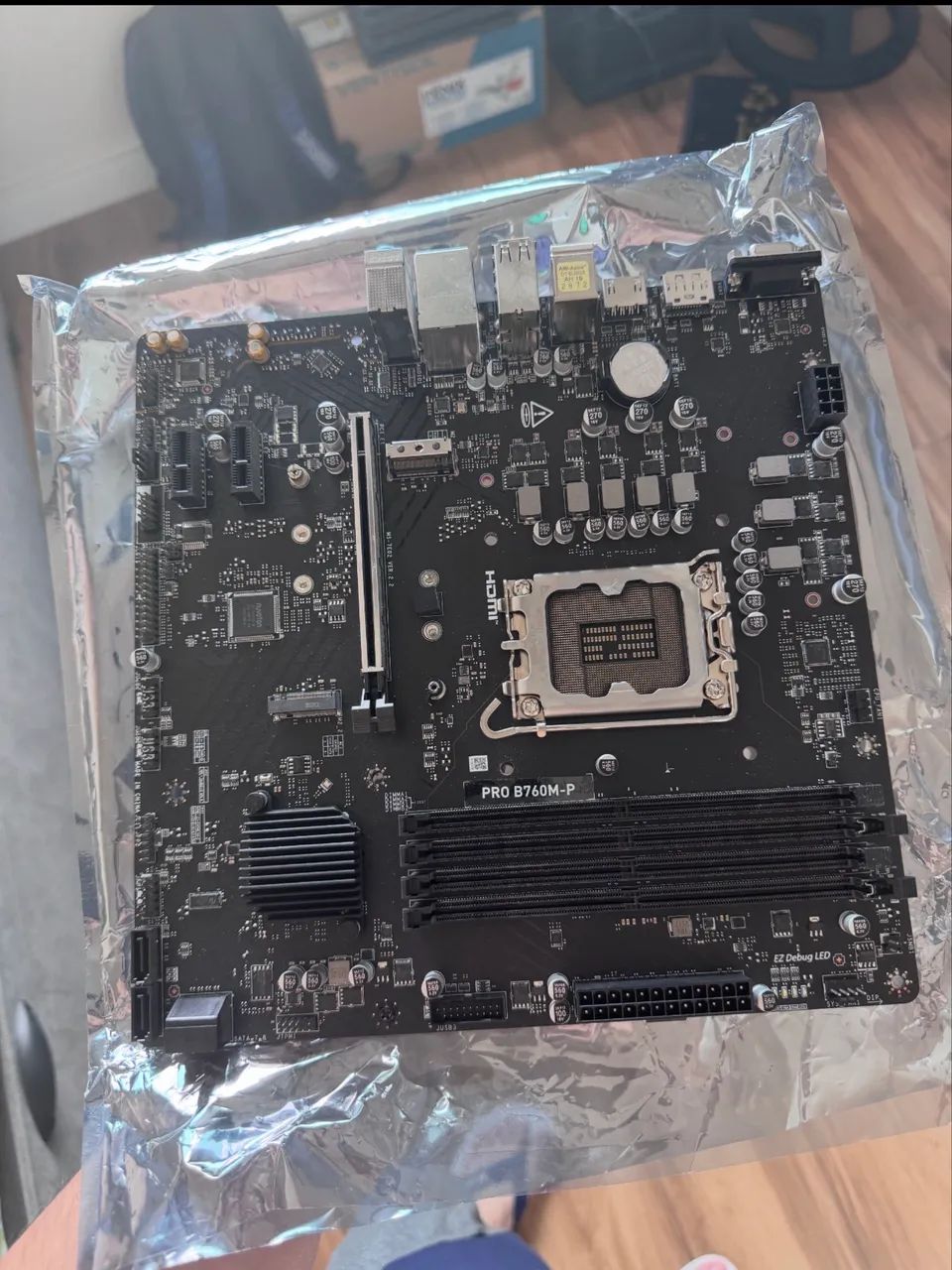 Placa mãe MSI pro B760-p intel DDR5 - Foto 2