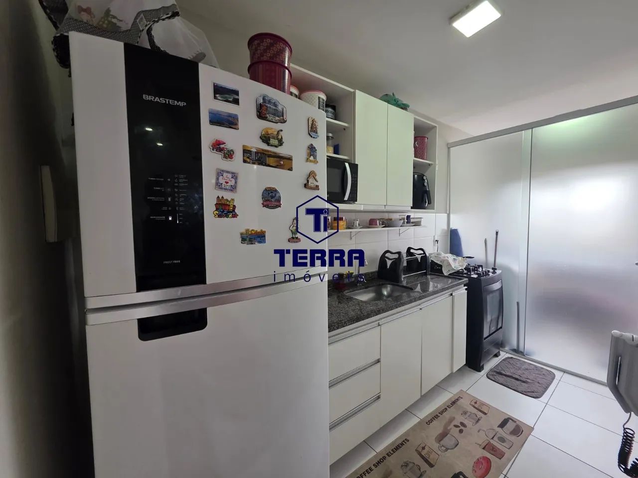 Apartamento com 2 quartos, sendo uma suíte, em andar alto. - Foto 5