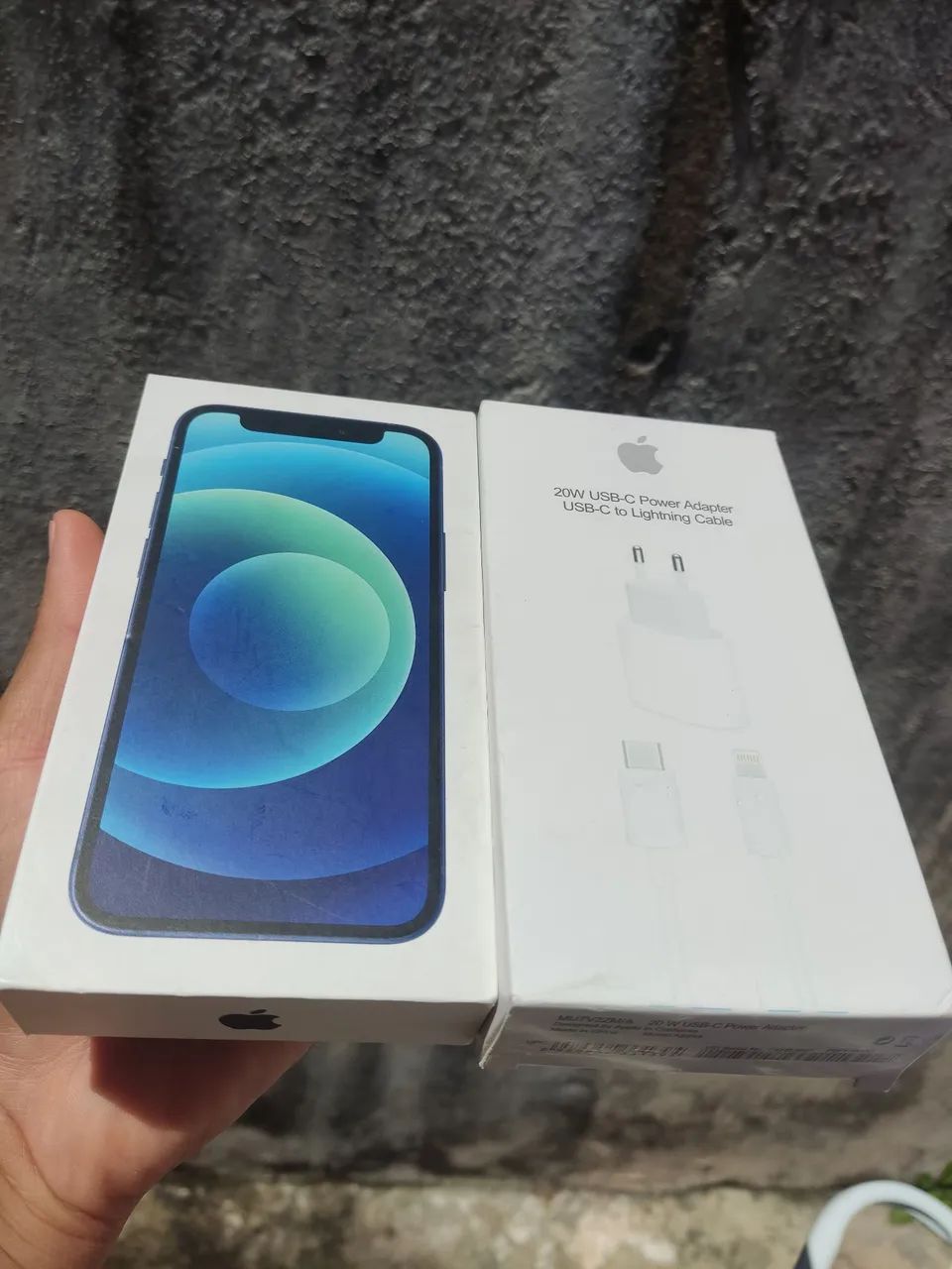 iPhone 12 mini em excelente estado 