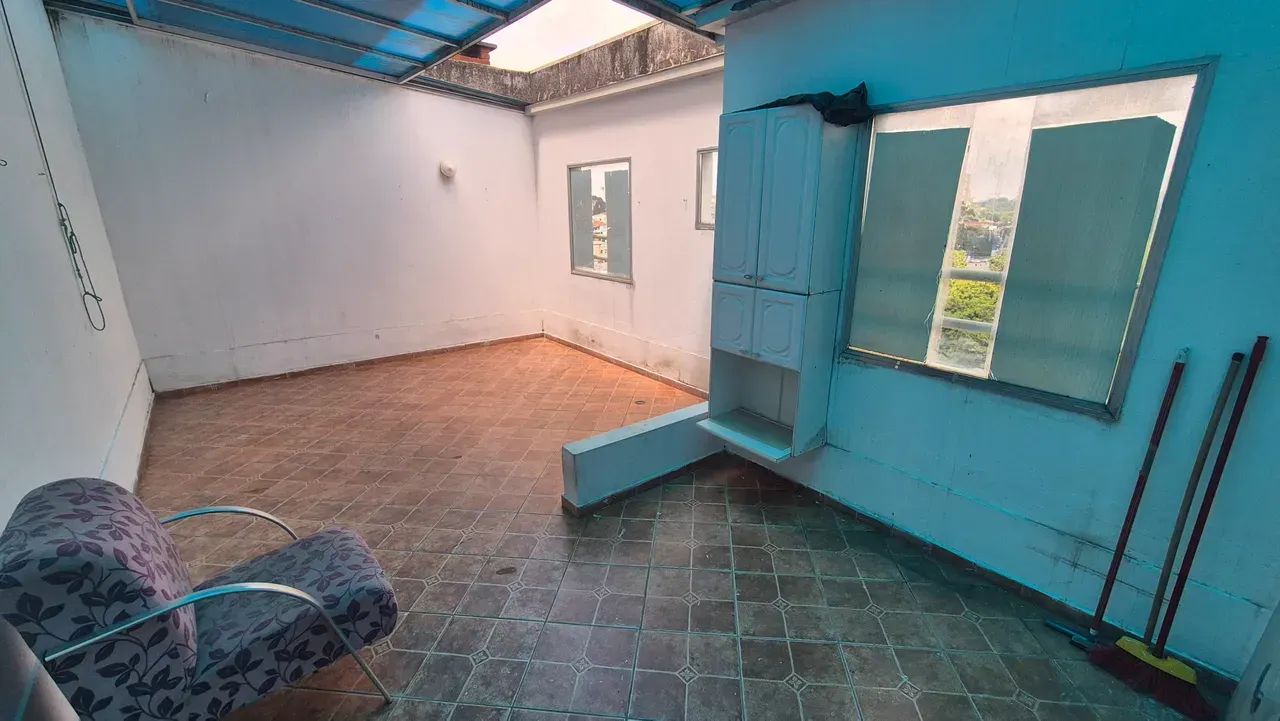 Oportunidade. Apartamento com ótimo quintal.