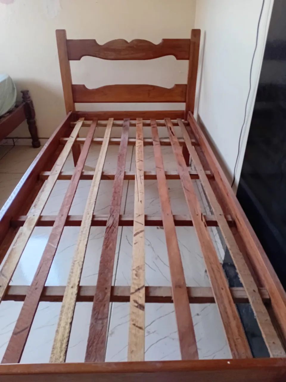 Cama de solteiro 