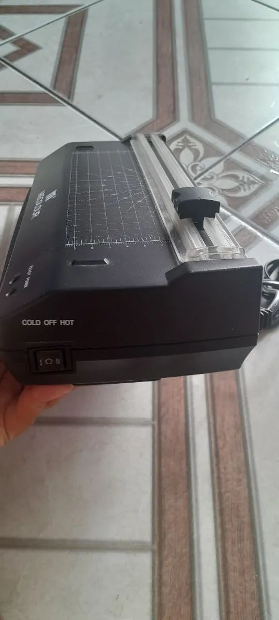 180$ KIT Plastificadora A4 + Guilhotina A4* - Foto 3
