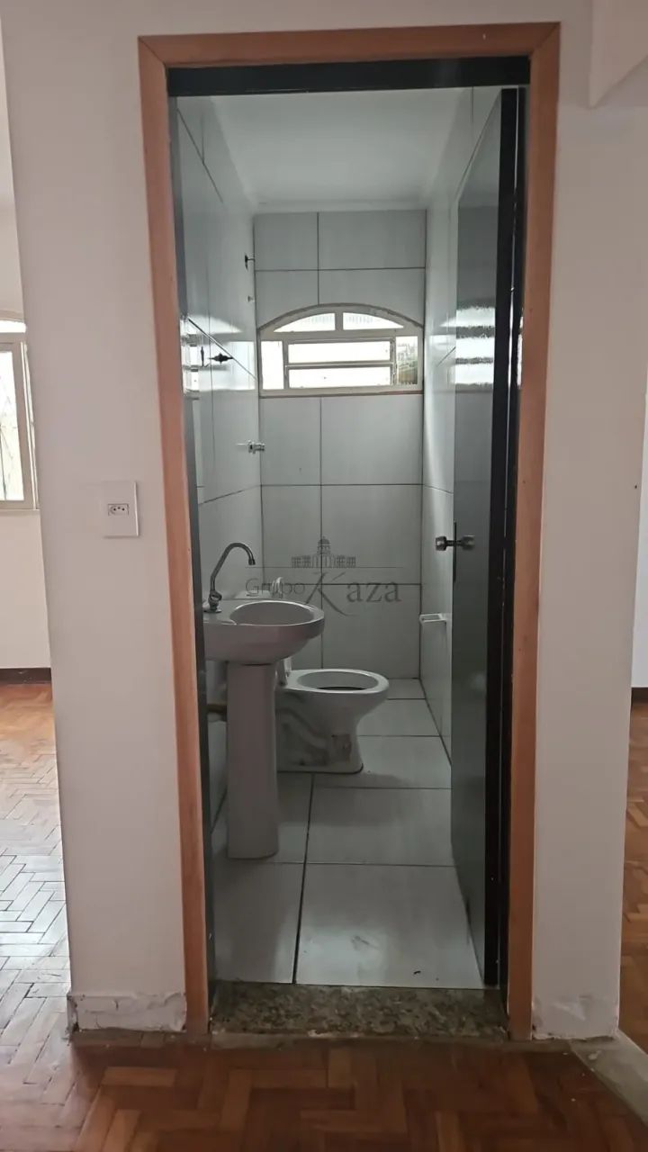 Oportunidade - Loja Comercial - Avenida Cidade Jardim - Bosque dos Eucaliptos - 90m². - Foto 5