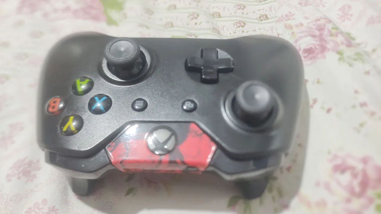 Controle Xbox one, sem entrada P2  - Foto 2