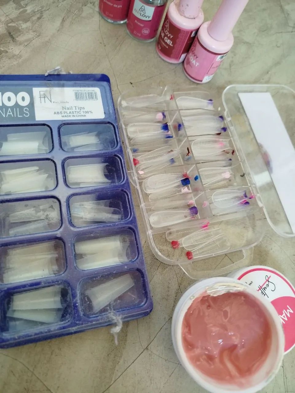 Vendo kit unha de gel em ótimo estado iniciante  - Foto 3