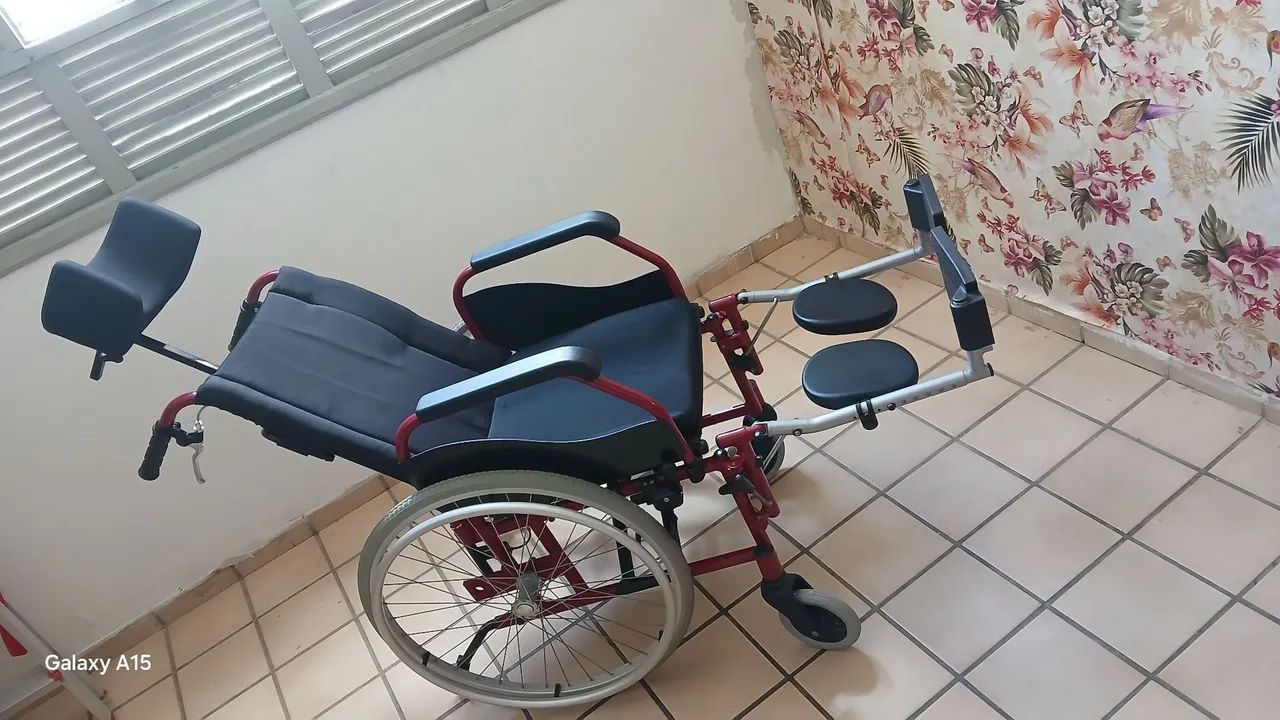 Cadeira de rodas 
