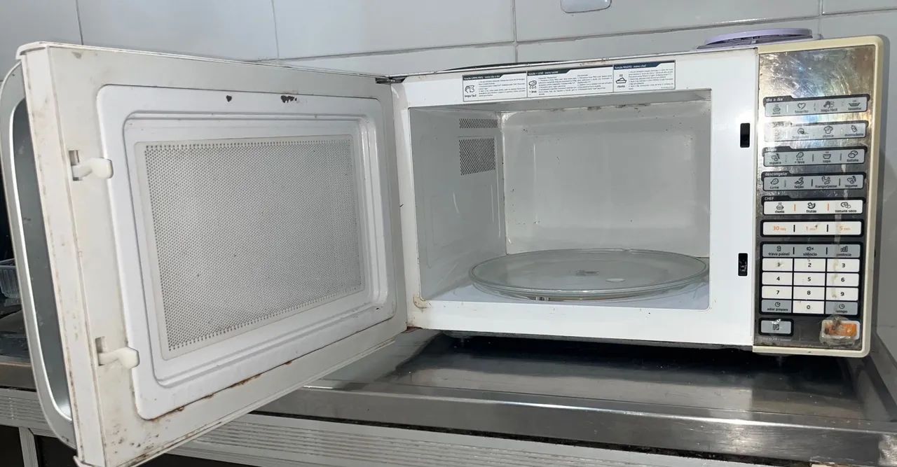 Micro-ondas Midea Liva 30L porta espelhada - Foto 4