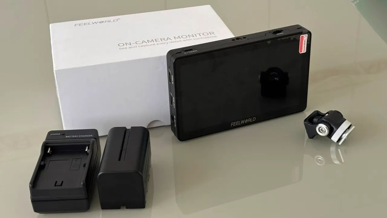 Monitor Feelworld F6 Plus 