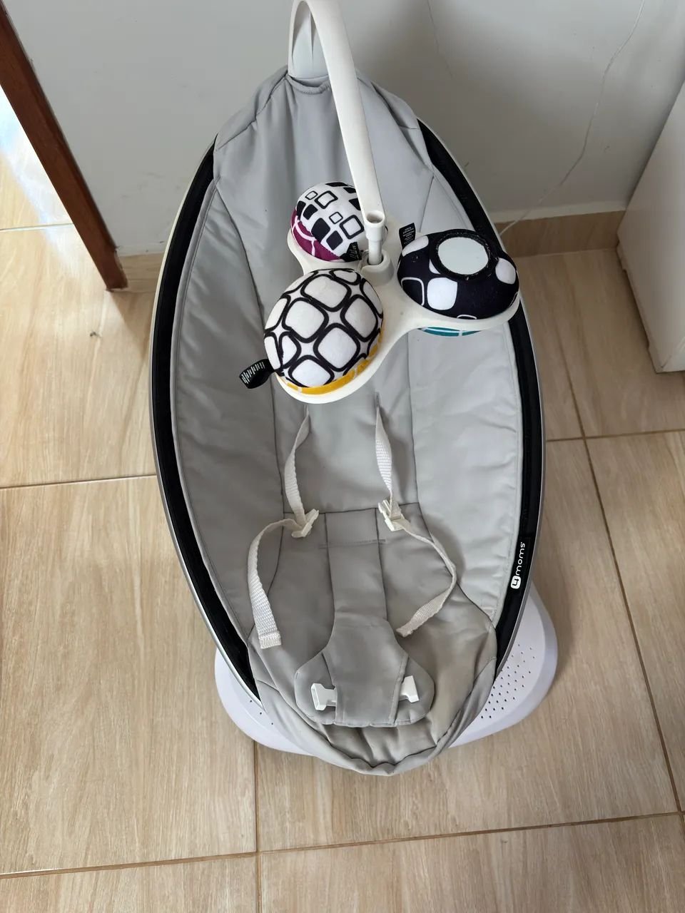 Cadeira de balanço Mamaroo 4 Moms - Foto 3