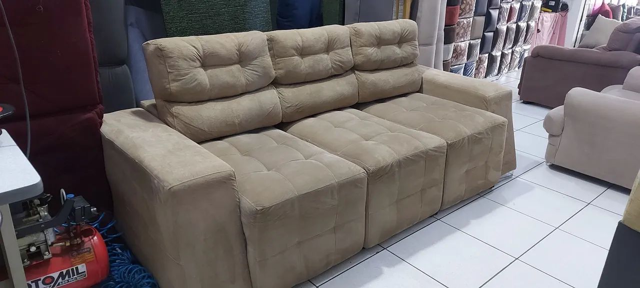 SOFÁ SEMI NOVO 
