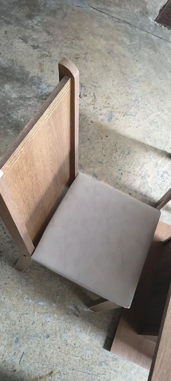 Mesa de quatro cadeiras...  - Foto 4