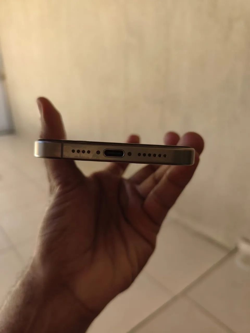 iPhone 15 pro max 25gb - Foto 4
